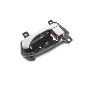 دستگیره داخلی درب راست جیلی امگرند X7 (شاسی) دستگیره داخلی درب راست جیلی امگرند X7 (شاسی)