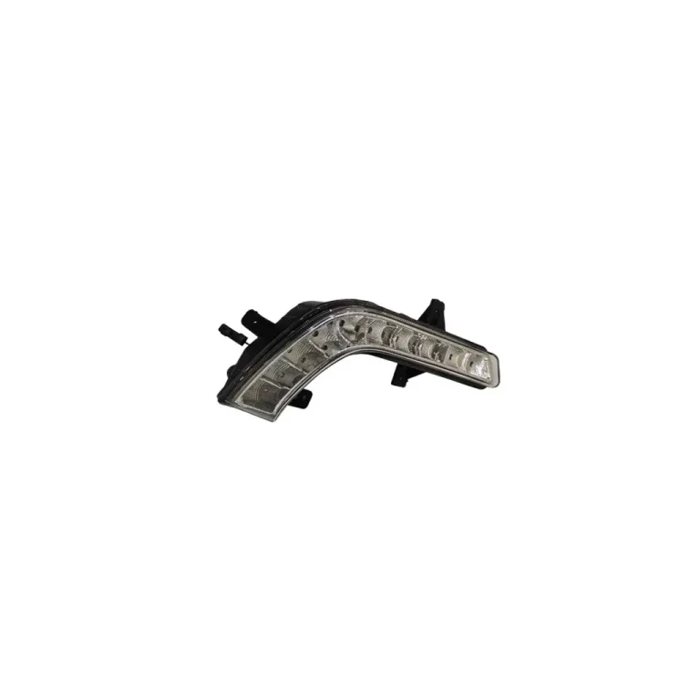 قیمت دی لایت جلو راست جیلی GC6