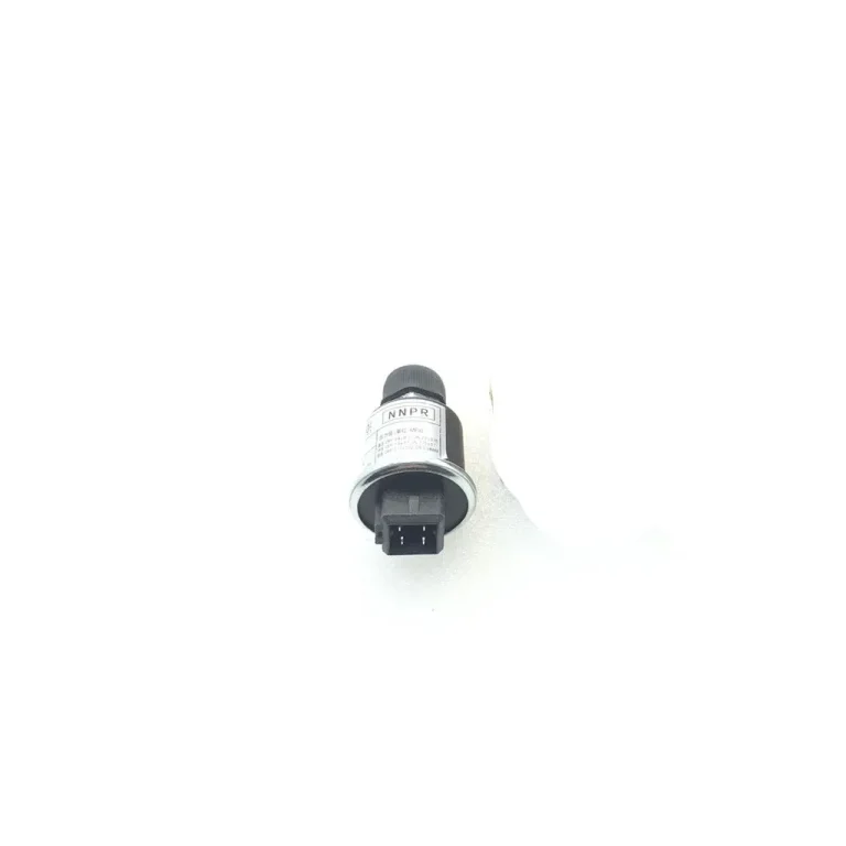 قیمت فشنگی کولر ام وی ام X33 قدیم